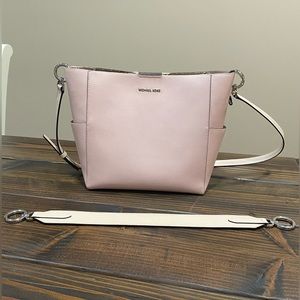 MICHAEL KORS Jet Set Travel Bag